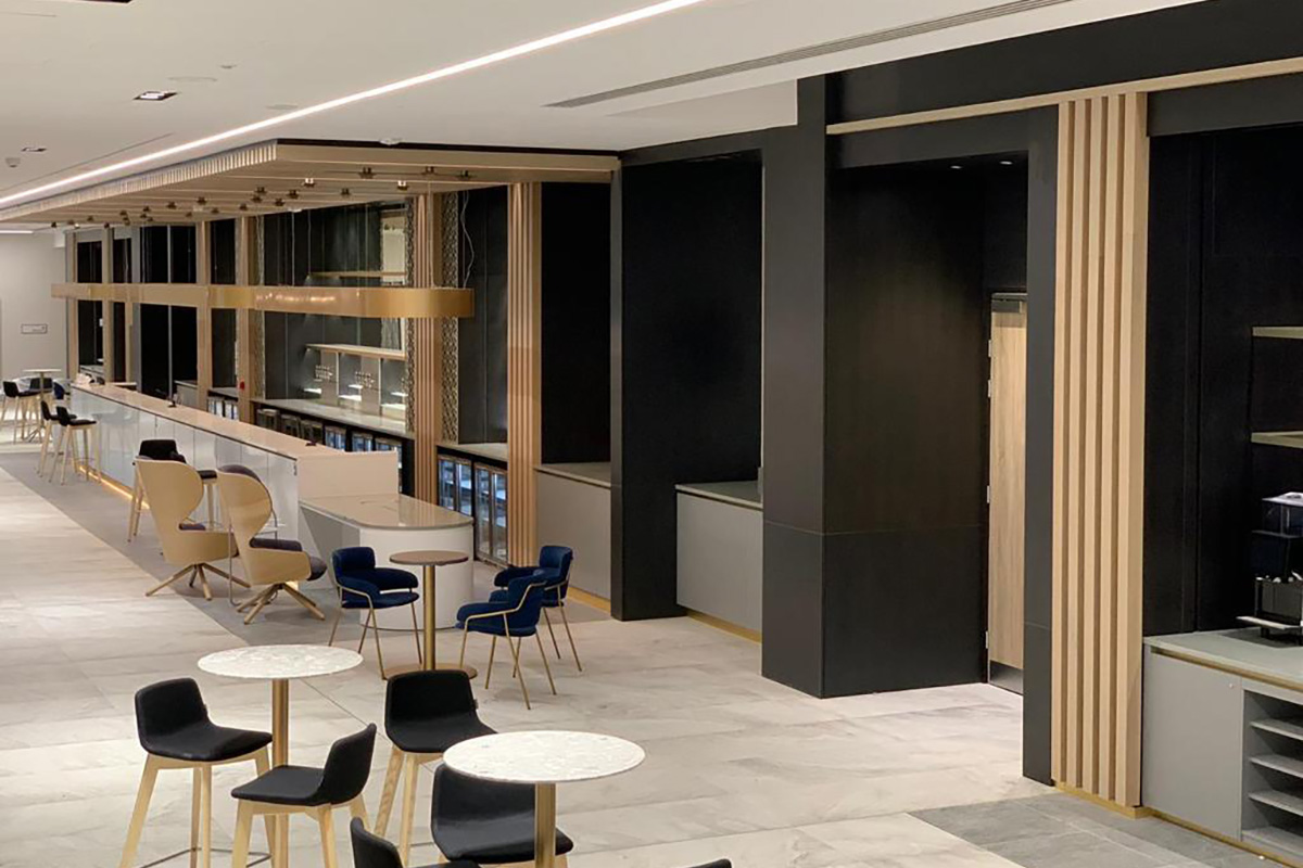 Hotel & Conference Bar