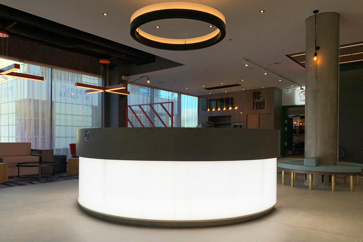 Meet and Greet Reception Counter